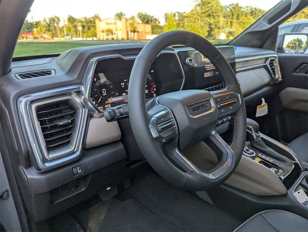 New 2026 GMC Canyon Denali image 9