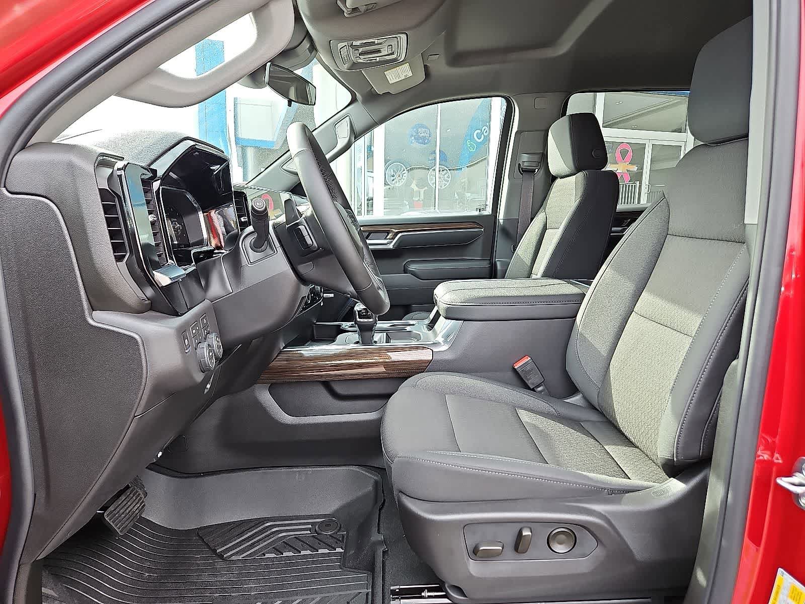 New 2026 Chevrolet Silverado 1500 LT Trail Boss w/ Convenience Package II AWD/4WD image 11