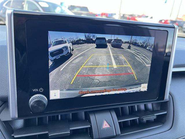 Used 2025 Toyota RAV4 LE image 24