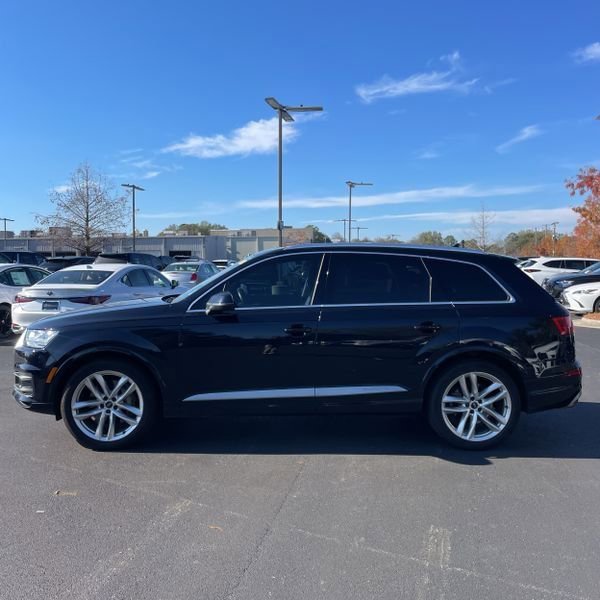 Used 2017 Audi Q7 3.0T Prestige image 4