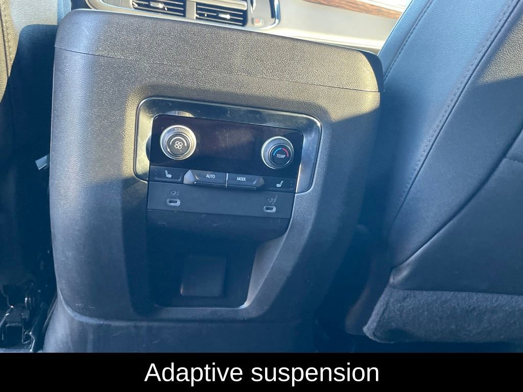 Used 2023 Chevrolet Tahoe Premier image 28