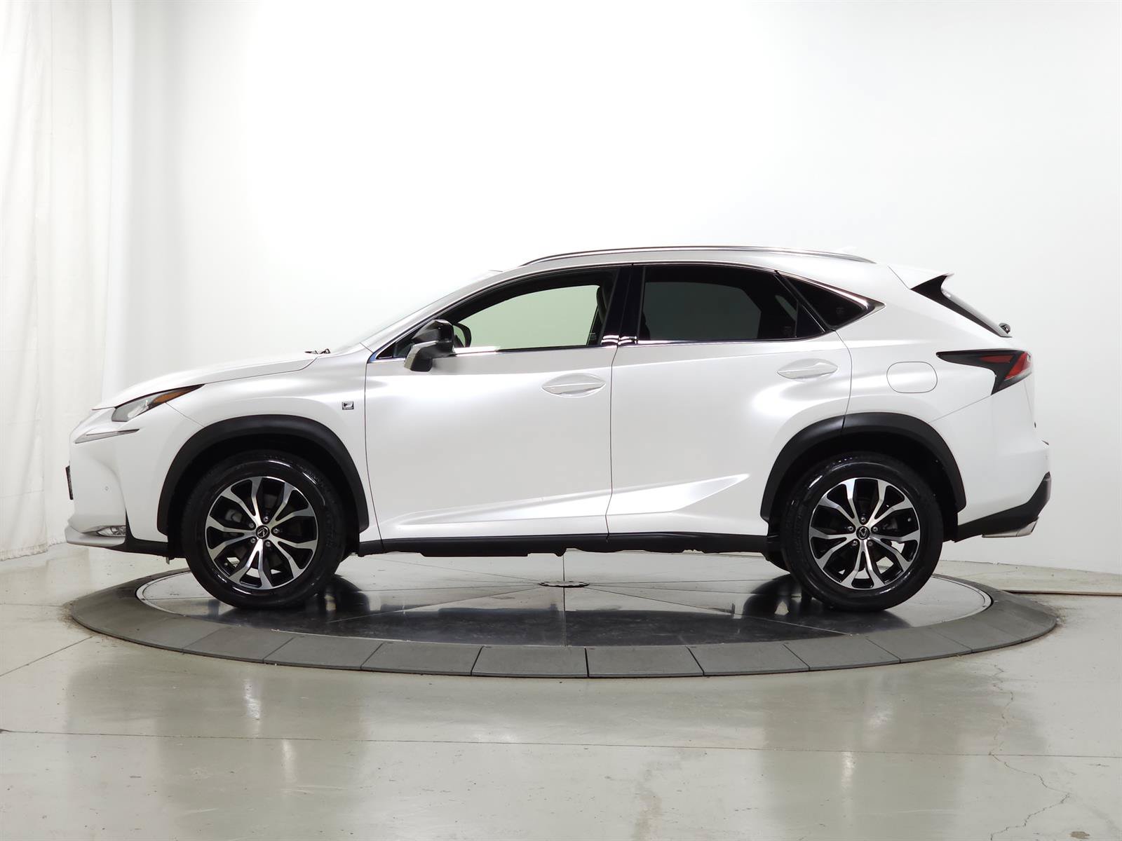 Used 2015 Lexus NX 200t F Sport w/ Navigation System Package AWD/4WD image 5