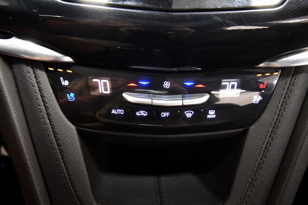 Used 2023 Cadillac XT6 Sport image 26