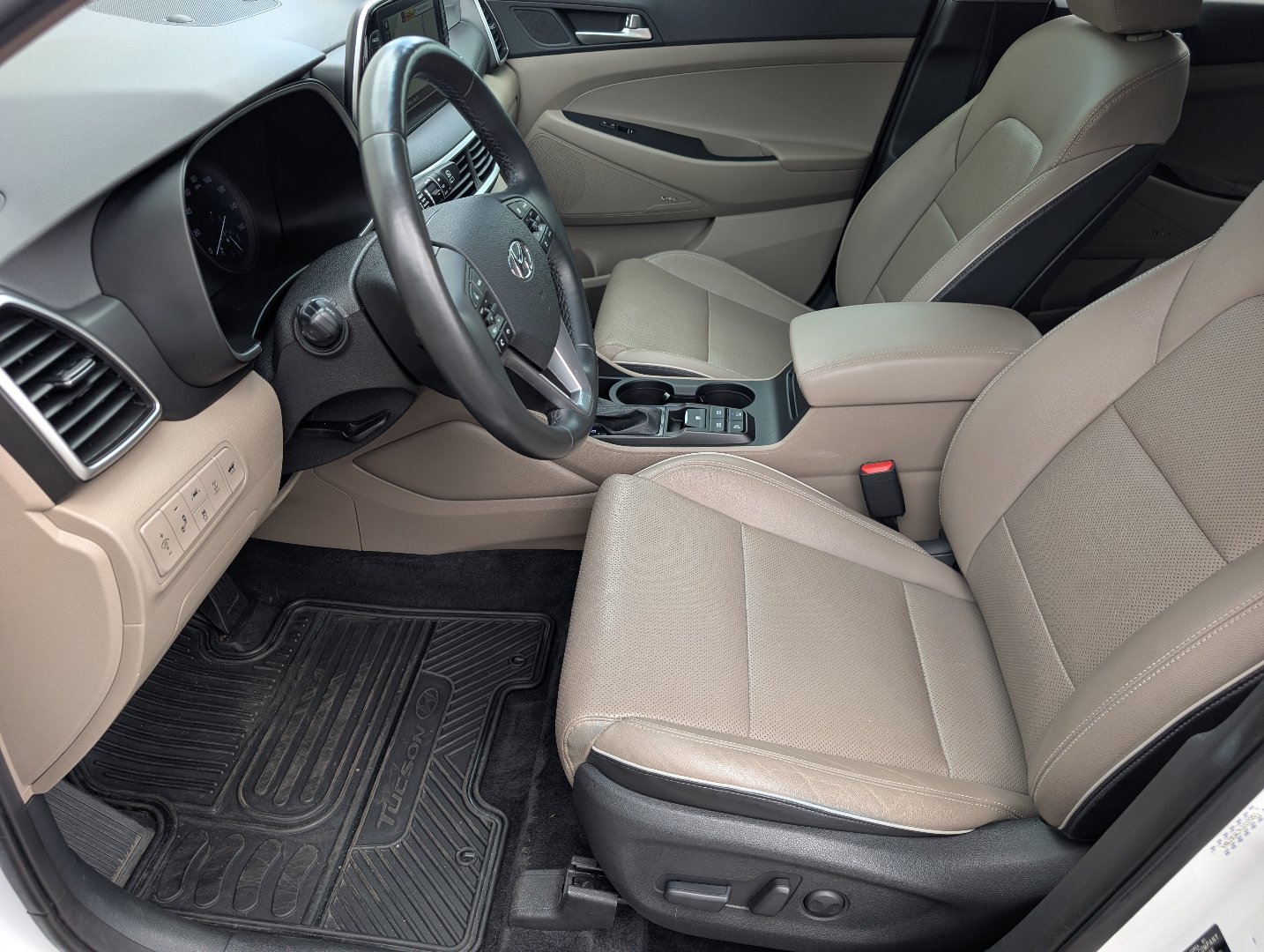 Used 2020 Hyundai Tucson Ultimate w/ Cargo Package AWD/4WD image 10
