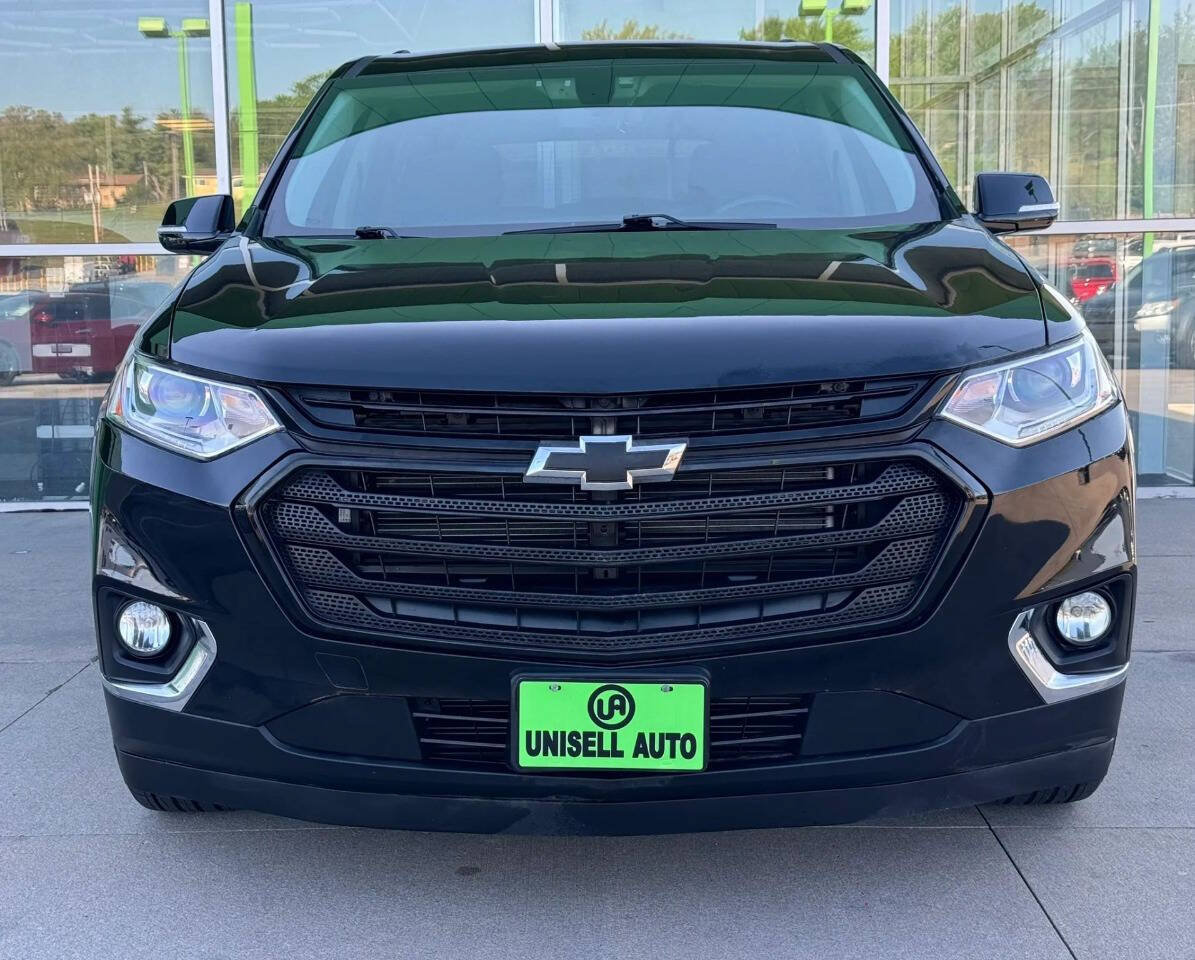 Used 2018 Chevrolet Traverse LT AWD/4WD image 2