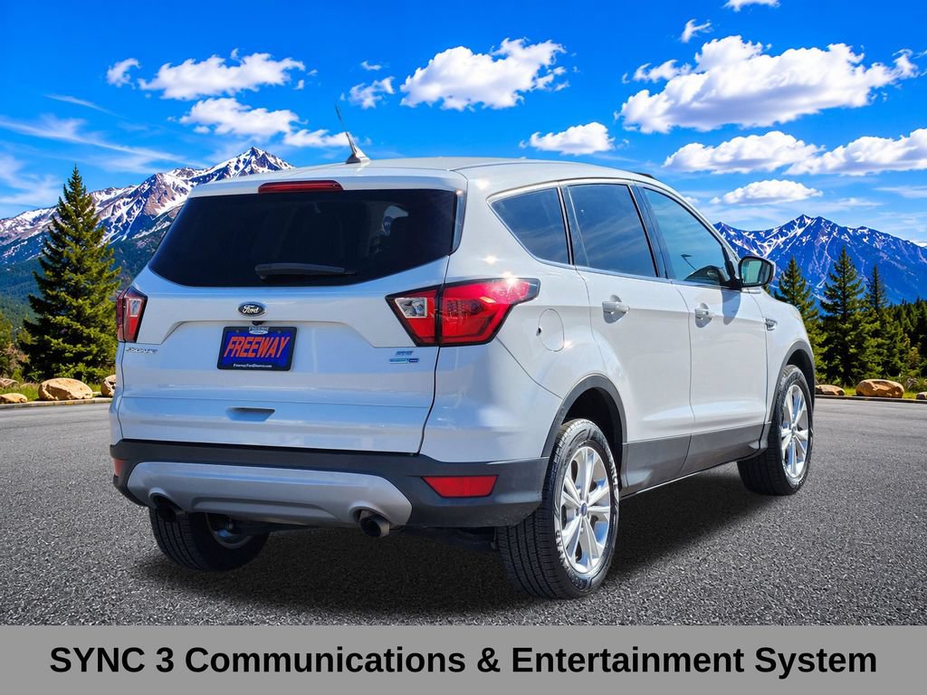 Used 2019 Ford Escape SE AWD/4WD image 5
