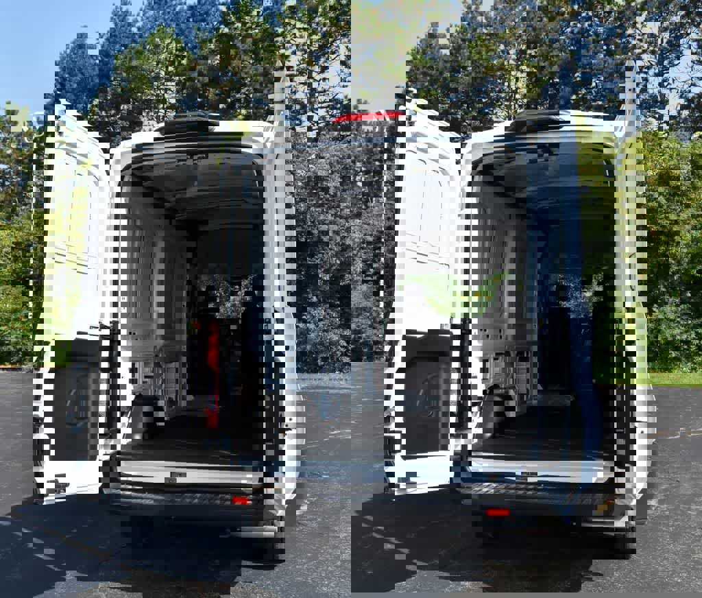 New 2025 Ford Transit 250 148 Medium Roof image 11