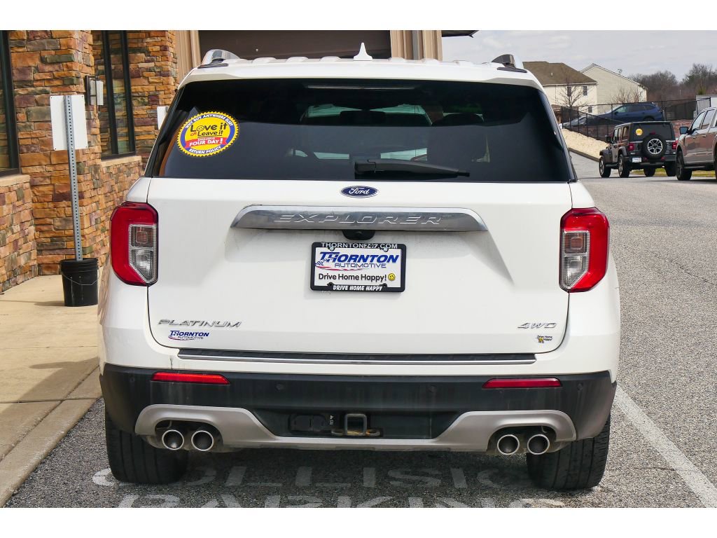 Used 2022 Ford Explorer Platinum w/ Technology Package AWD/4WD image 4