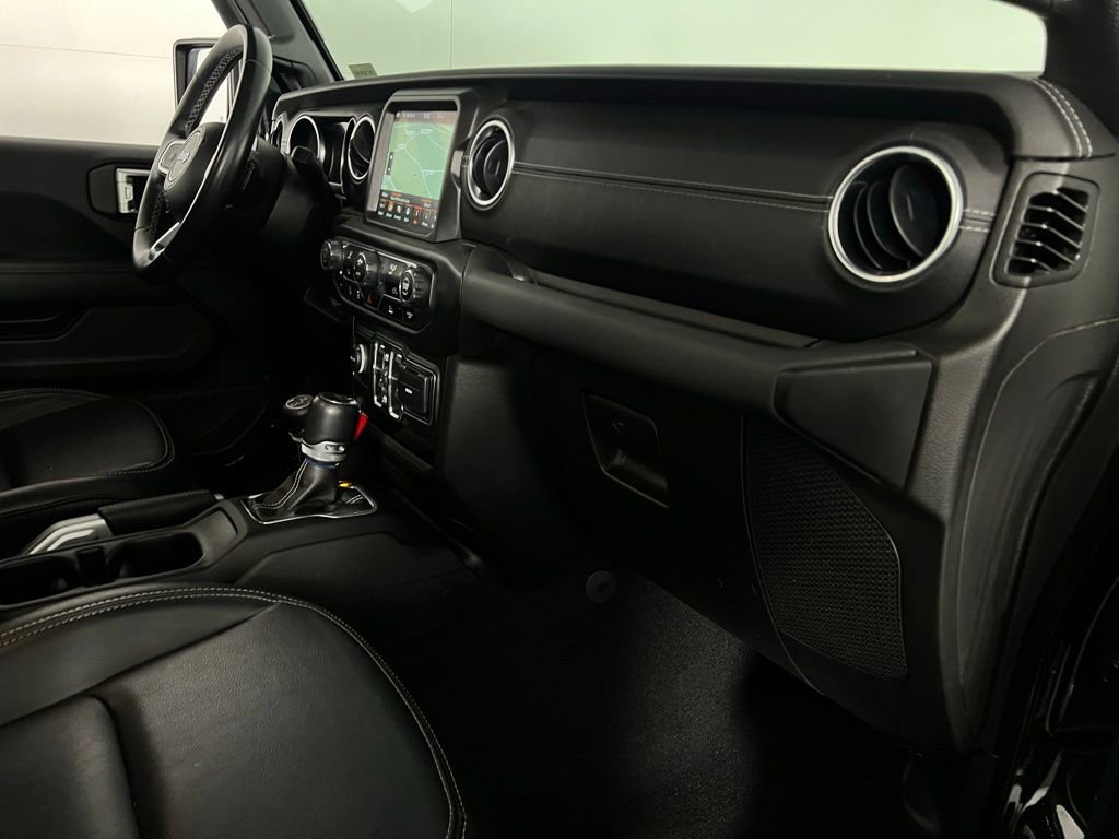 Used 2022 Jeep Gladiator Overland w/ Popular Equipment Package image 30