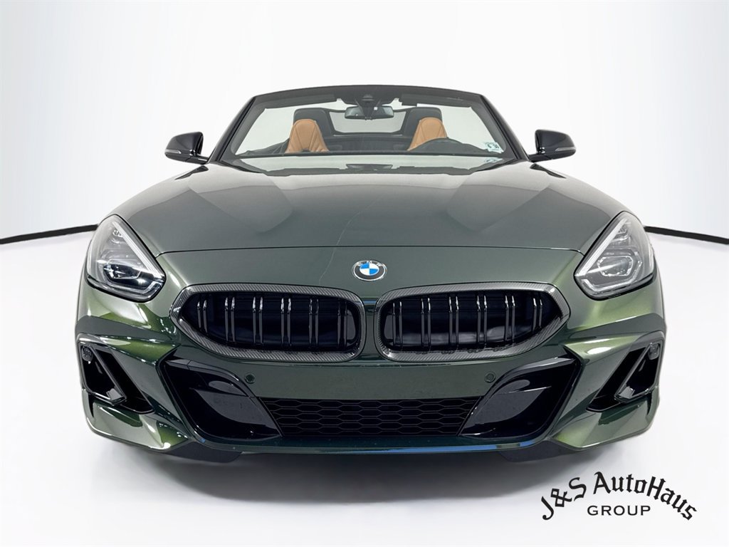 Used 2026 BMW Z4 M40i w/ Premium Package RWD image 2