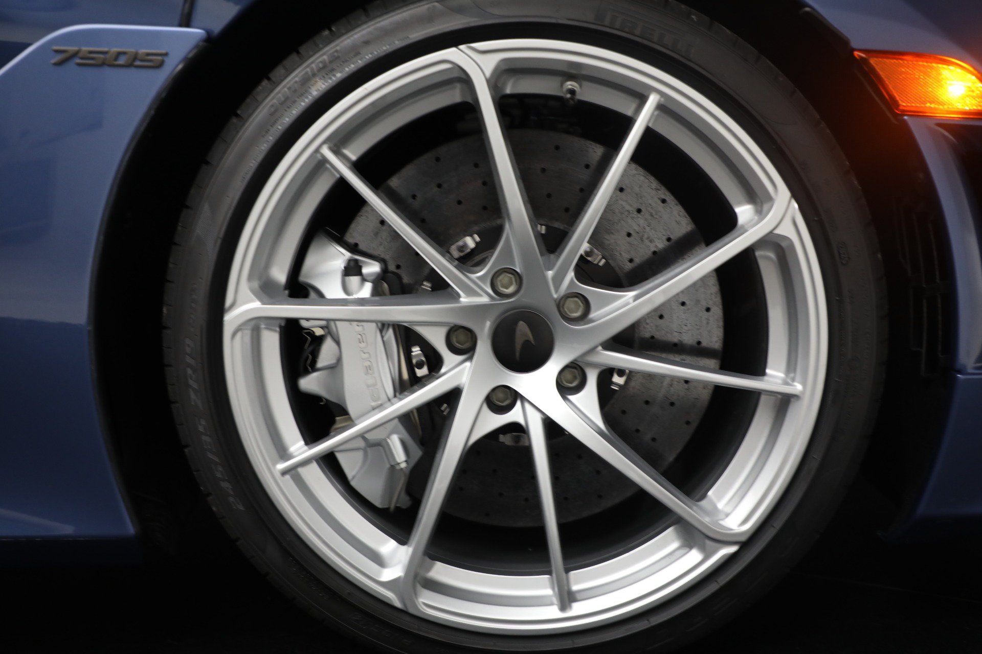 Used 2026 McLaren 750S RWD image 28