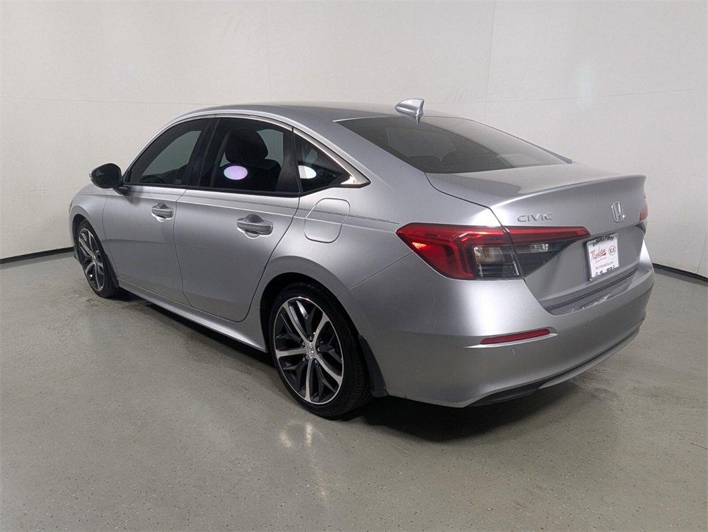 Used 2023 Honda Civic Touring image 5