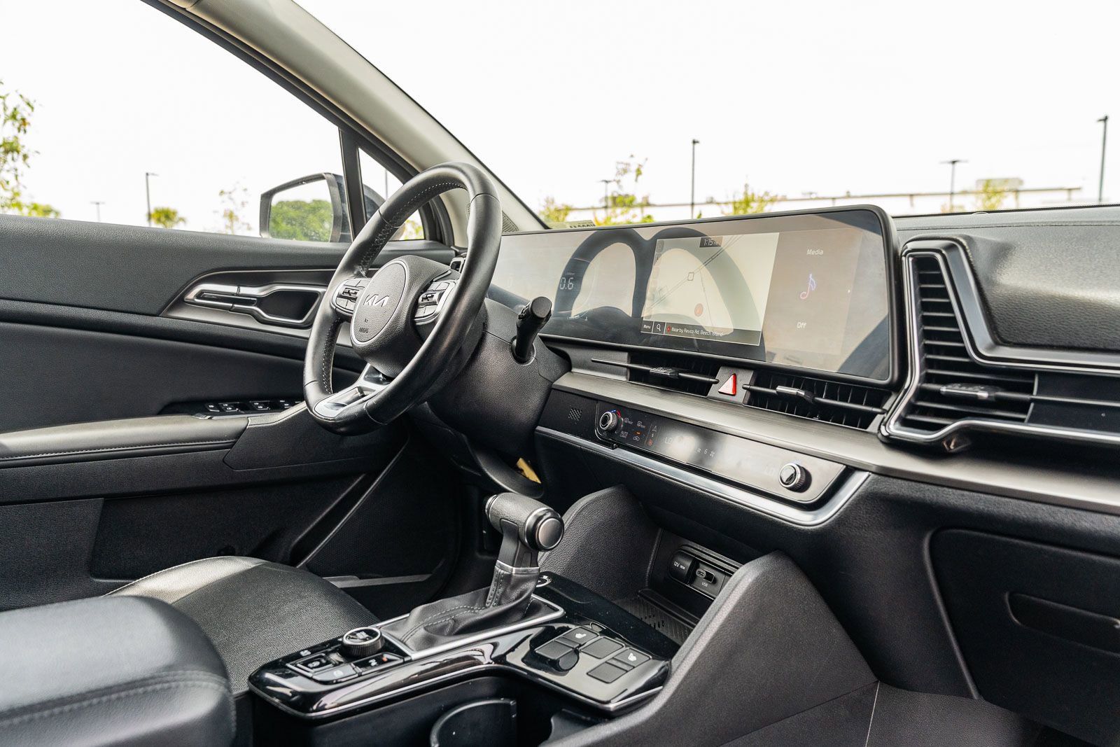 Used 2023 Kia Sportage EX FWD image 12