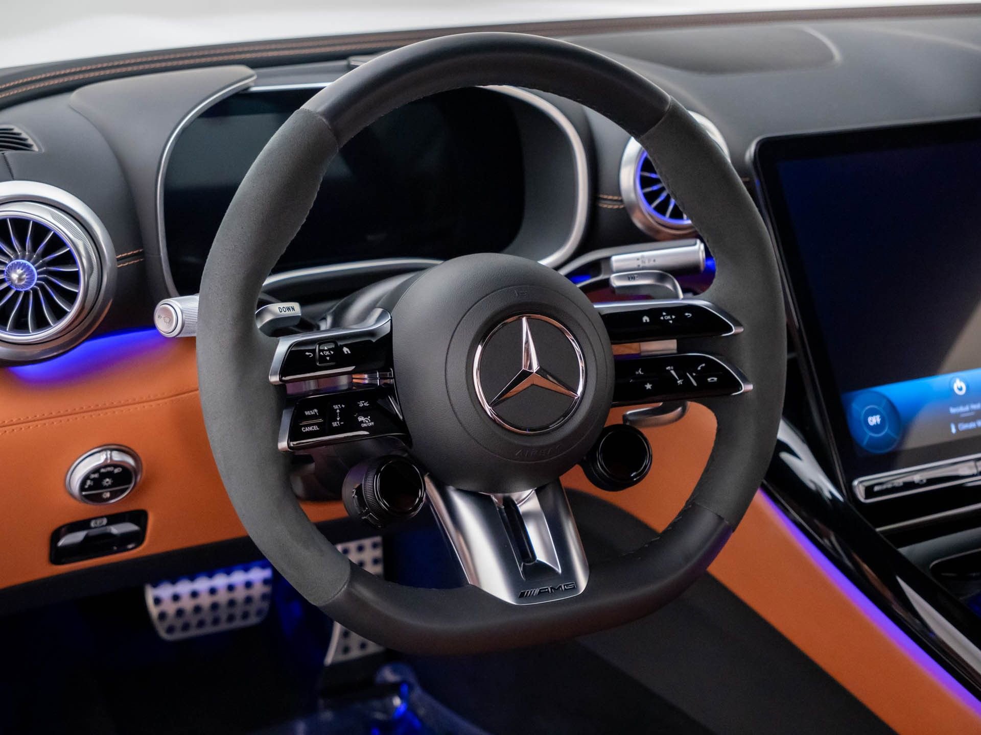 Used 2024 Mercedes-Benz AMG GT 63 image 11