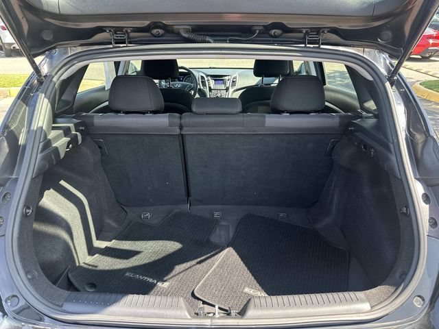 Used 2016 Hyundai Elantra GT FWD image 15