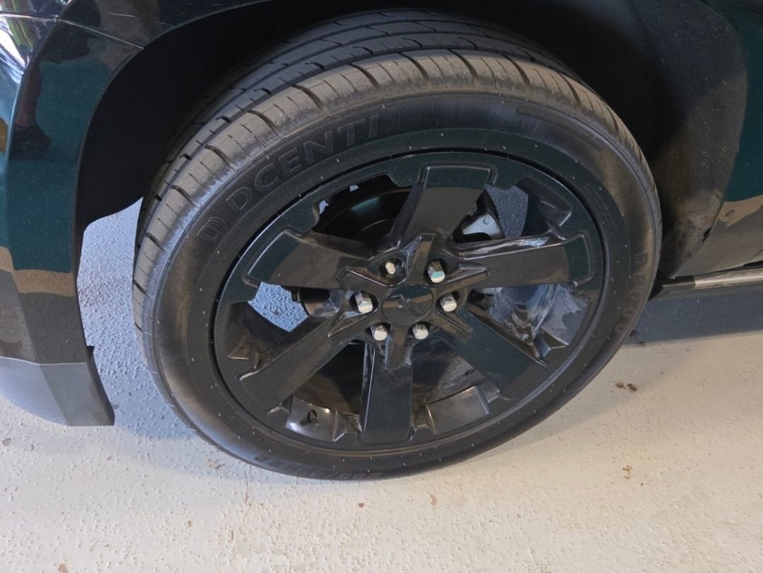 Used 2017 Chevrolet Suburban Premier AWD/4WD image 6