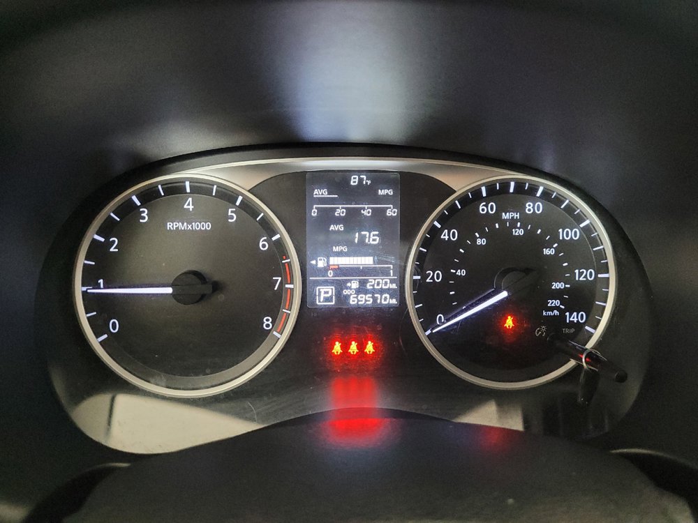 Used 2021 Nissan Kicks S FWD image 23
