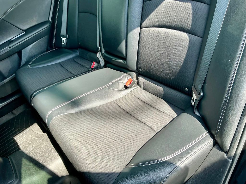Used 2017 Honda Accord Sport image 28