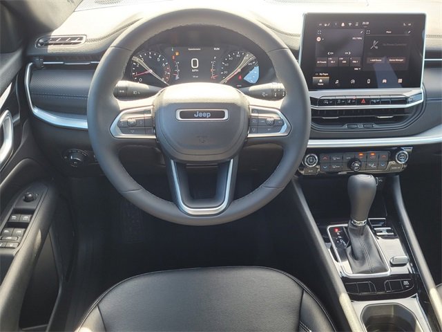 New 2026 Jeep Compass Limited image 5