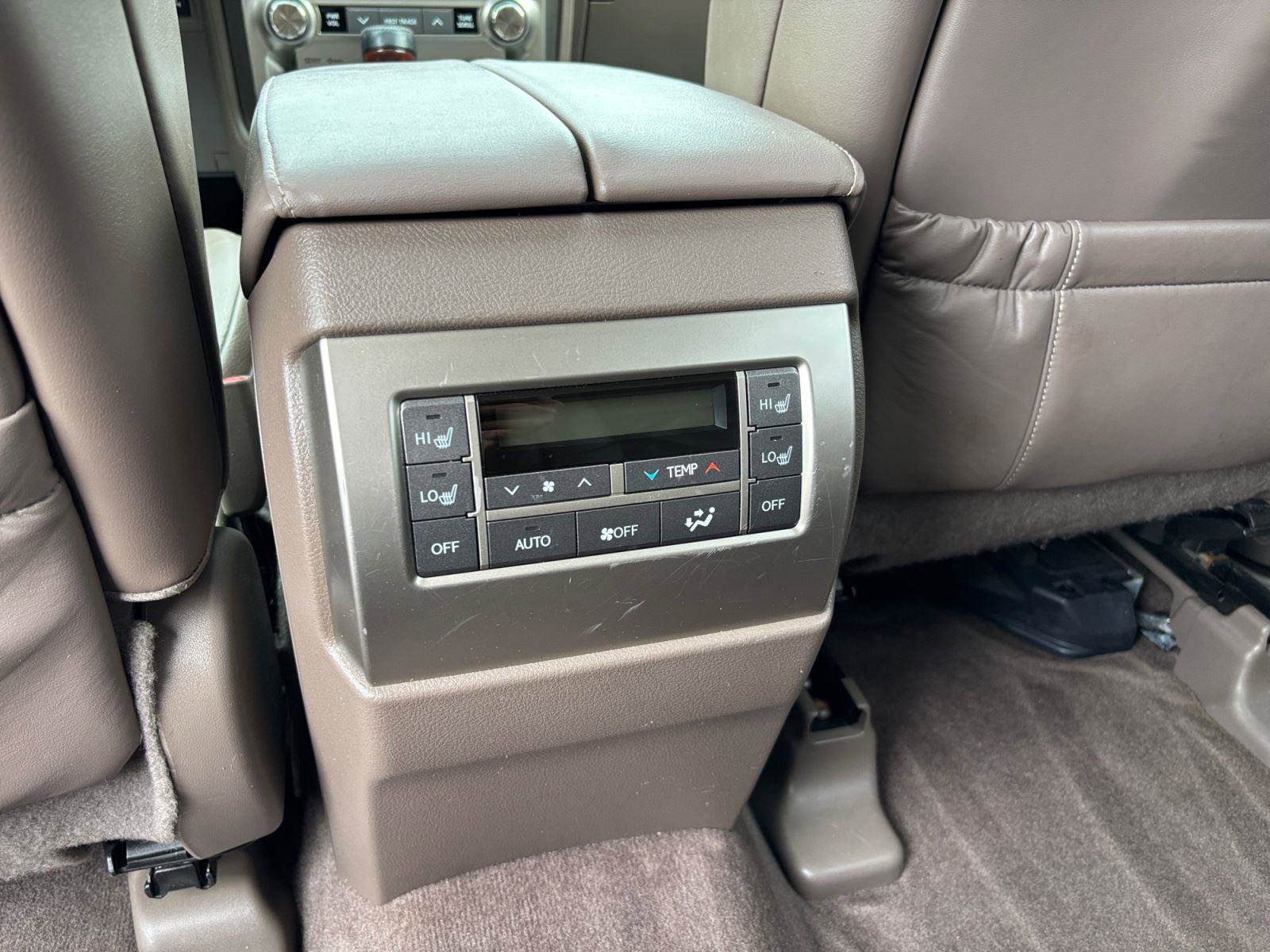 Used 2017 Lexus GX 460 Premium AWD/4WD image 37
