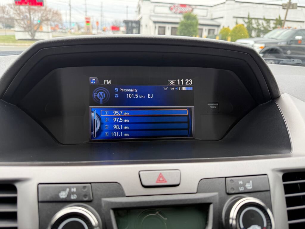 Used 2016 Honda Odyssey EX-L image 17