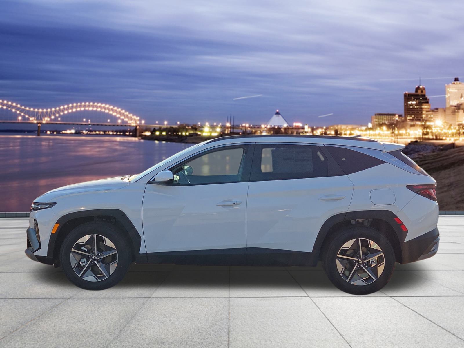 New 2026 Hyundai Tucson SEL image 2