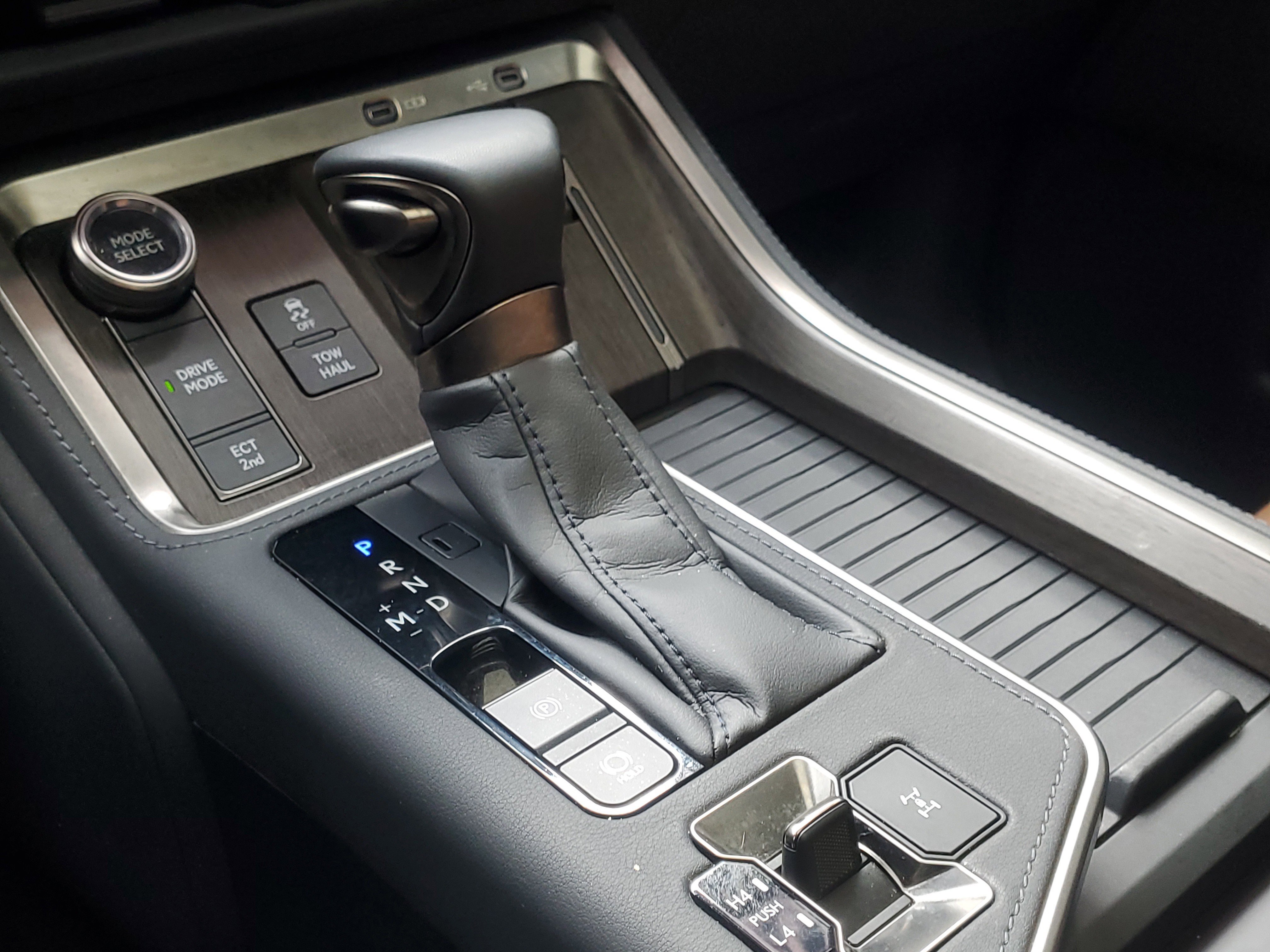 Used 2025 Lexus GX 550 image 31