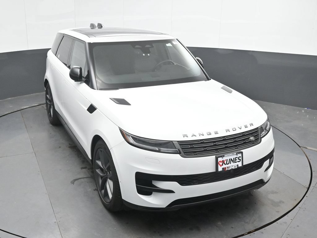 Used 2024 Land Rover Range Rover Sport SE AWD/4WD image 33