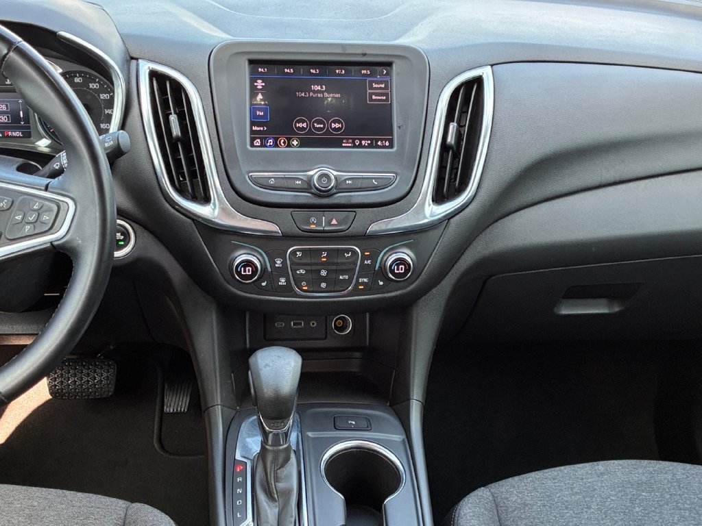 Used 2023 Chevrolet Equinox LT FWD image 3
