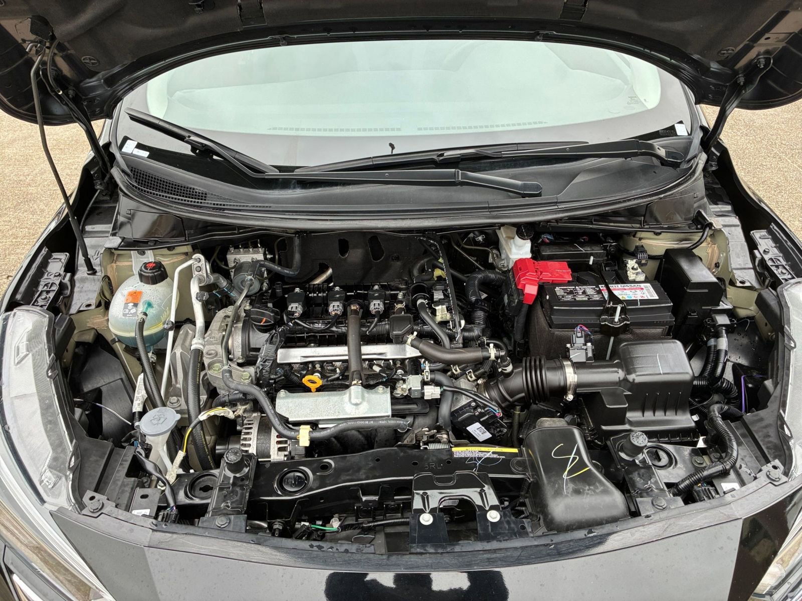 Used 2025 Nissan Versa SV image 24