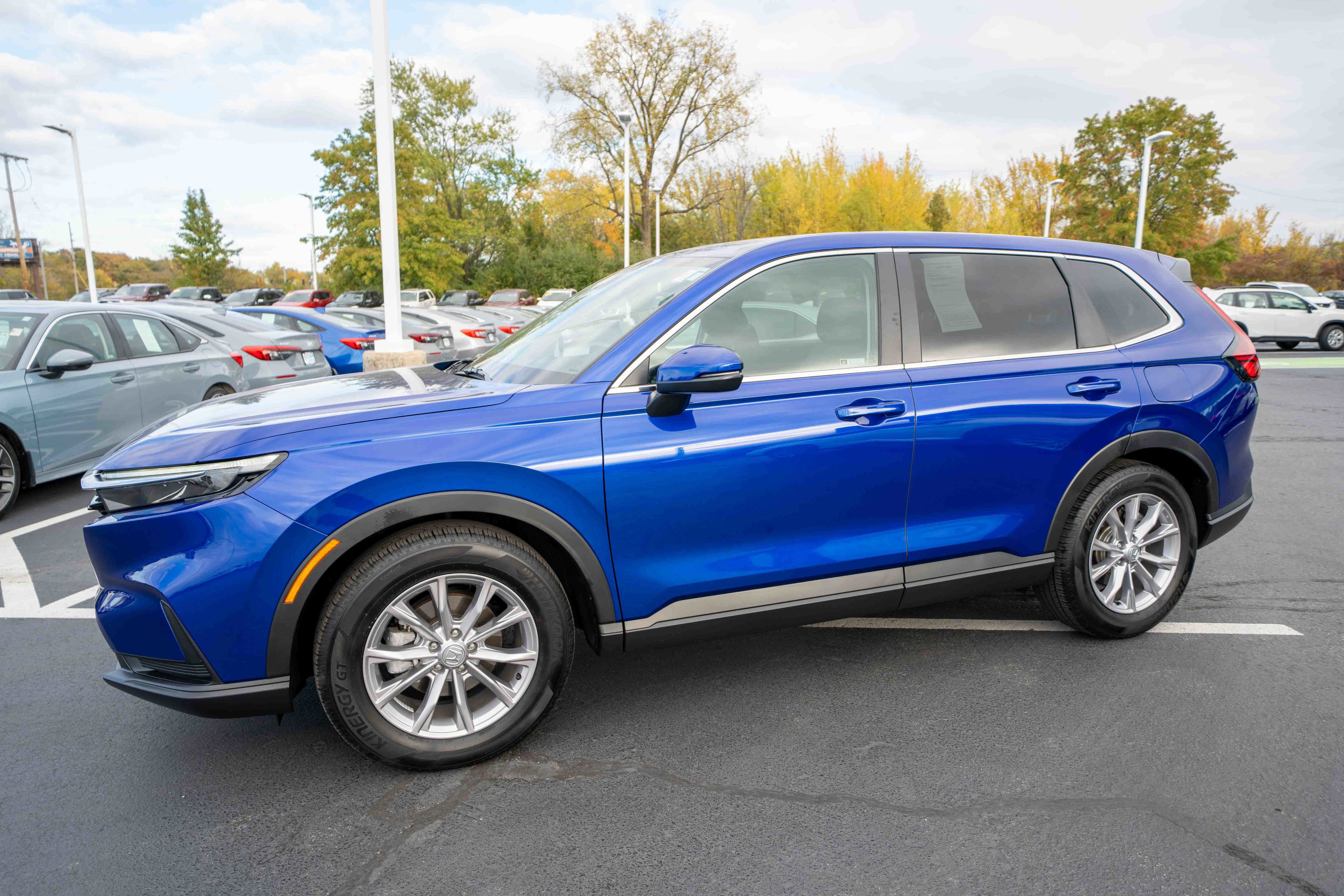 Certified 2024 Honda CR-V EX image 3