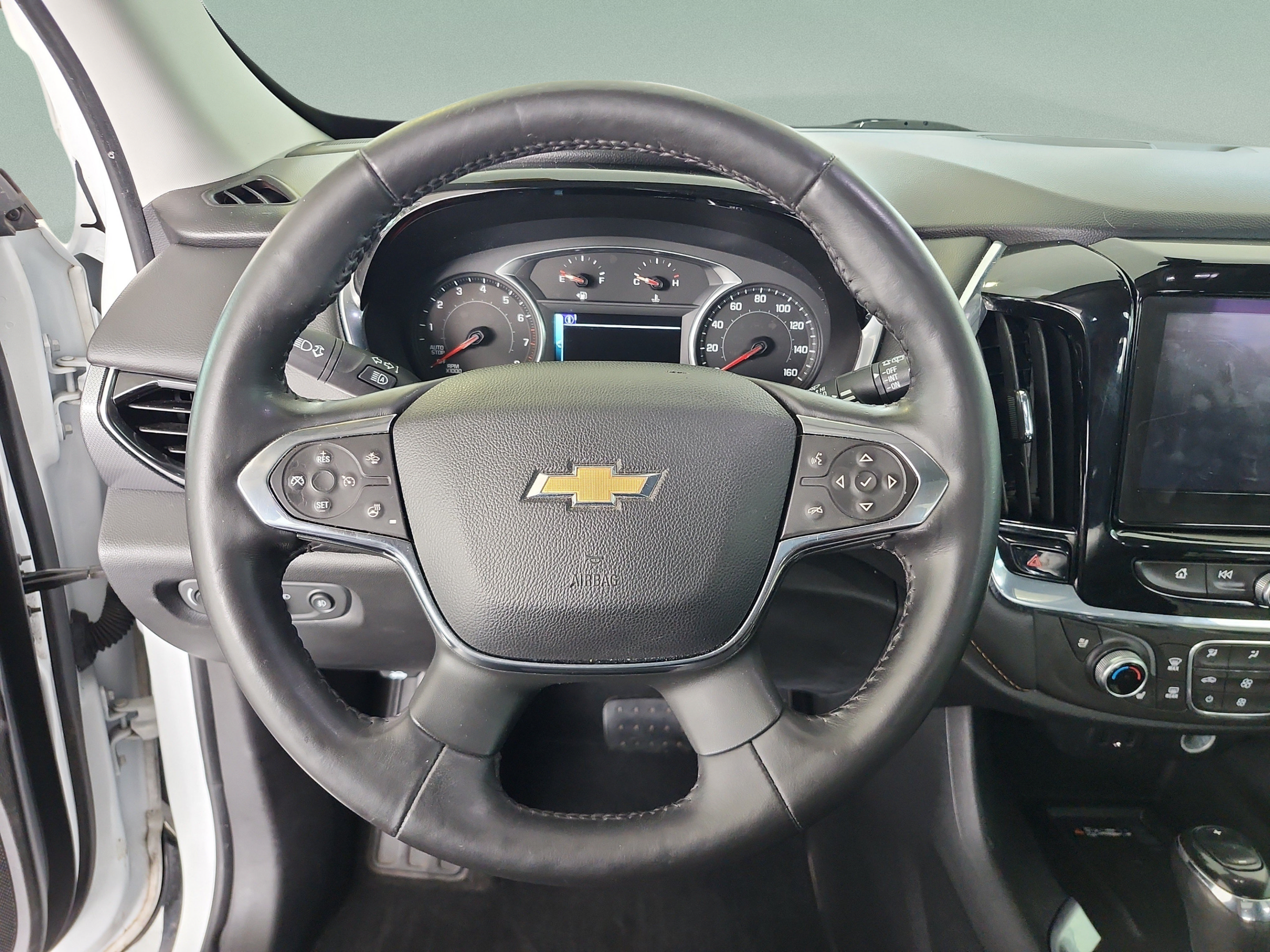 Used 2018 Chevrolet Traverse Premier w/ Redline Edition FWD image 9