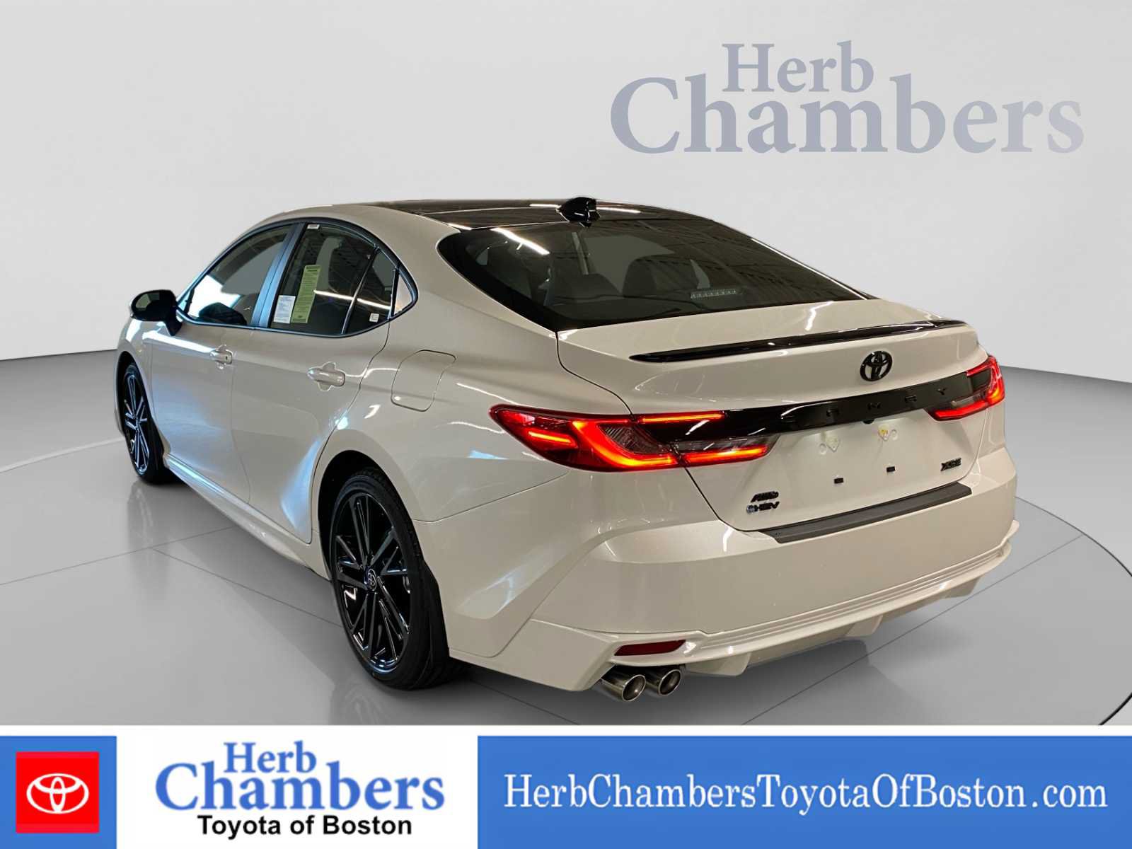 New 2026 Toyota Camry XSE AWD/4WD image 3