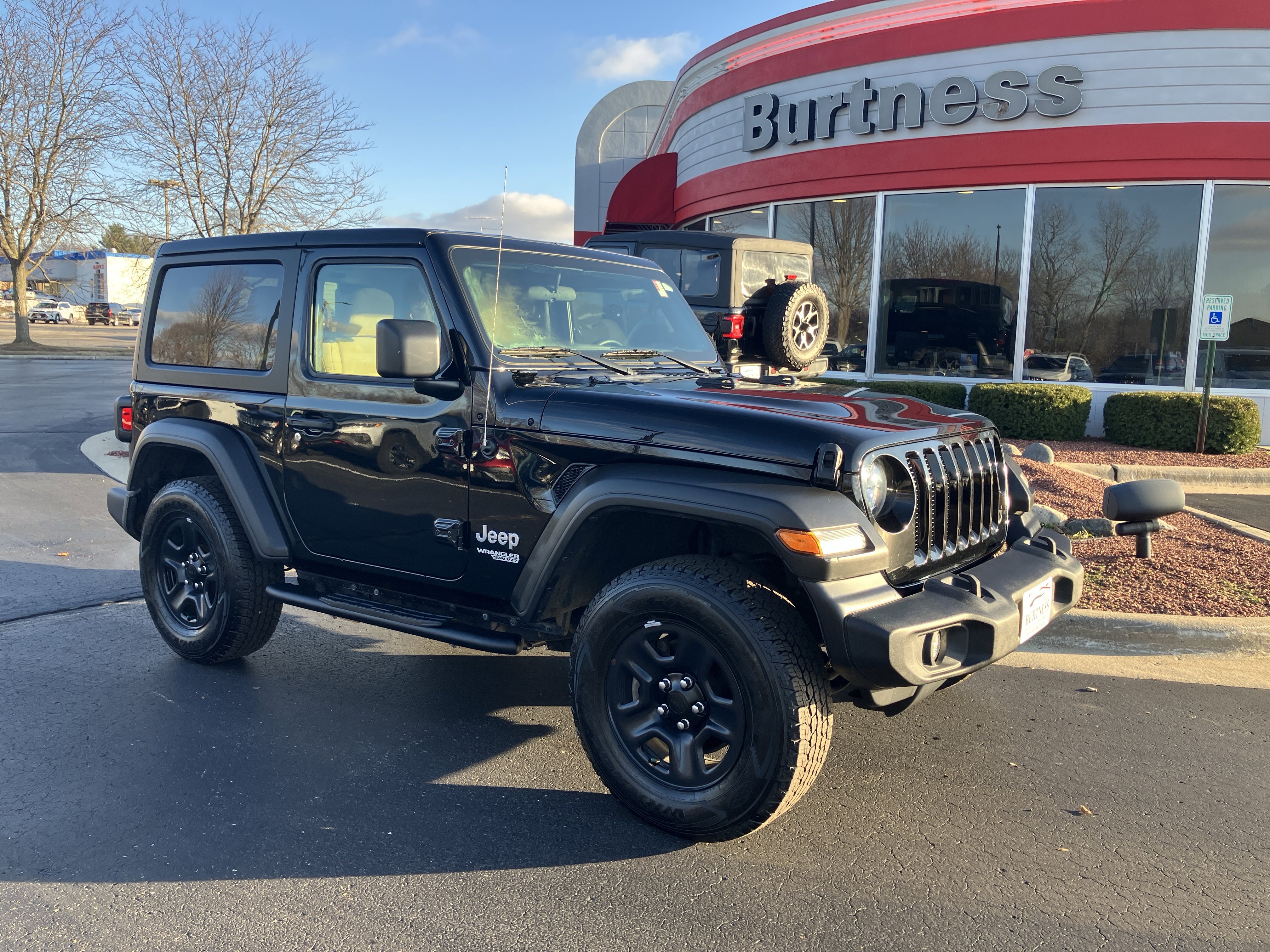 Used 2021 Jeep Wrangler Sport image 14