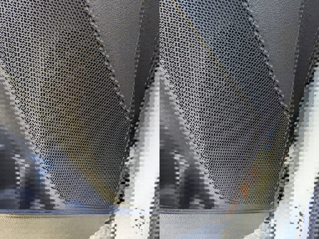 Used 2018 Chevrolet Impala LT image 15