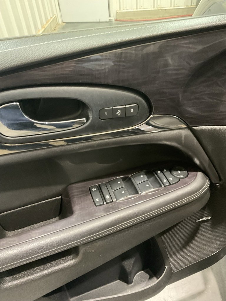 Used 2016 Buick Enclave Premium w/ Experience Buick Package image 7