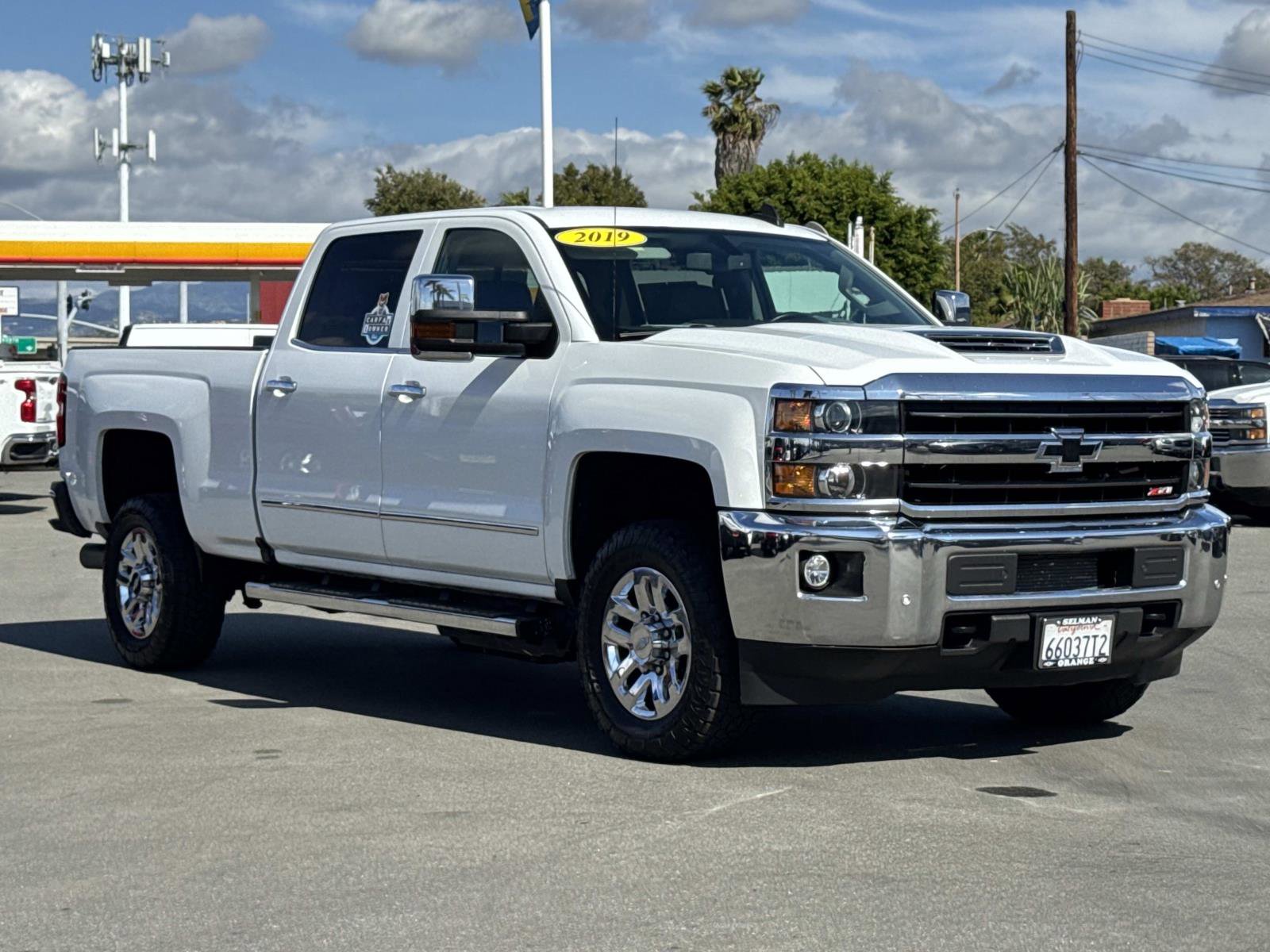 Used 2019 Chevrolet Silverado 2500 LTZ w/ Duramax Plus Package image 3