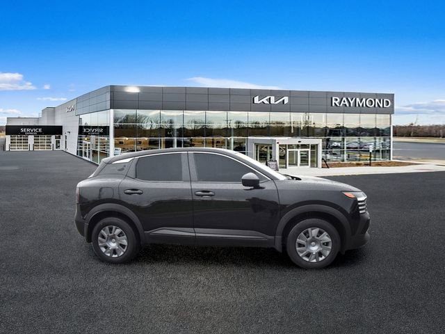 Used 2025 Nissan Kicks S AWD/4WD image 2