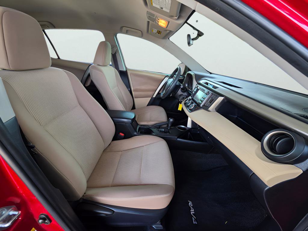 Used 2013 Toyota RAV4 LE FWD image 5
