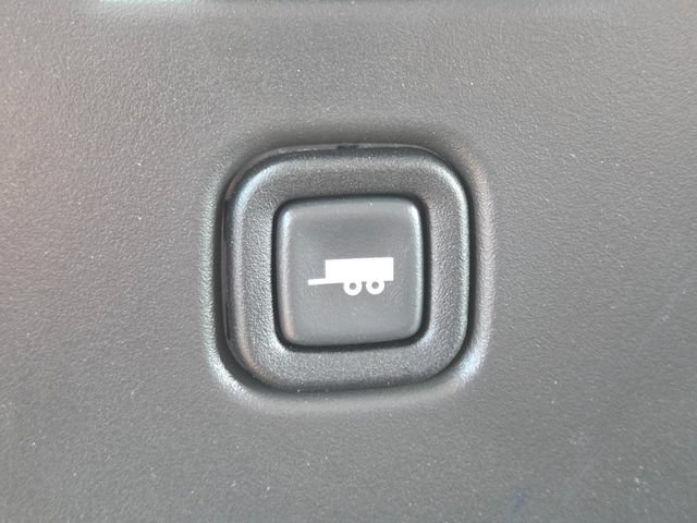 New 2026 Chevrolet Express 2500 w/ Driver Convenience Package RWD image 4