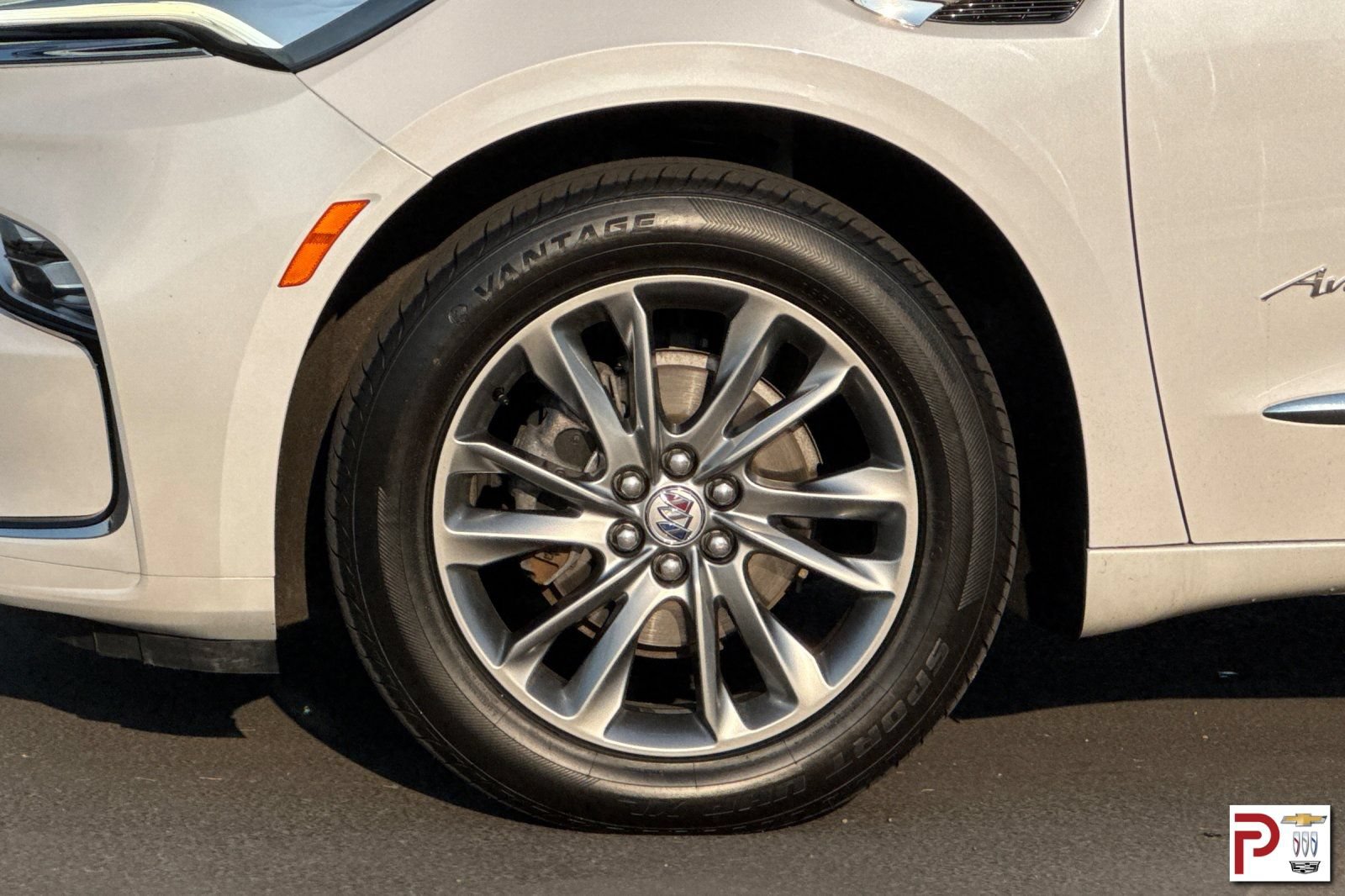 Certified 2023 Buick Enclave Avenir w/ Avenir Technology Package AWD/4WD image 36