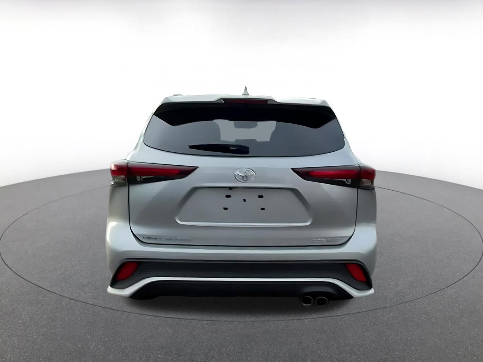 Used 2025 Toyota Highlander XSE image 12