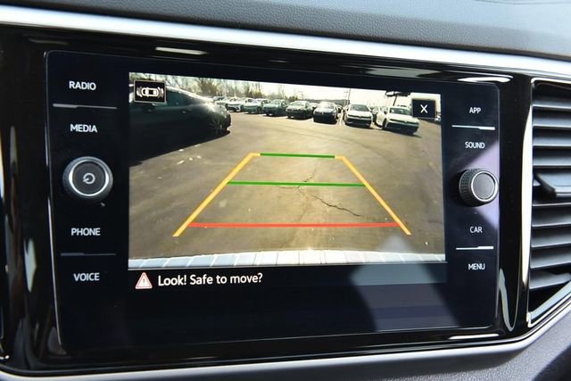 Certified 2023 Volkswagen Atlas SE image 13