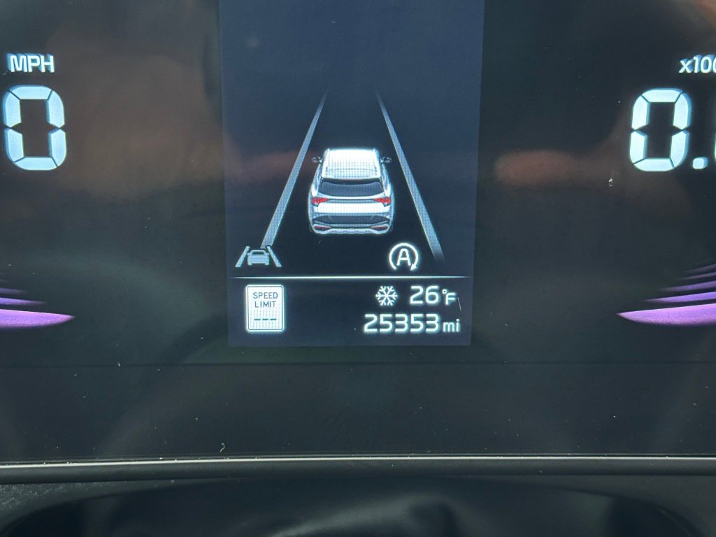 Used 2023 Kia Sportage EX image 3