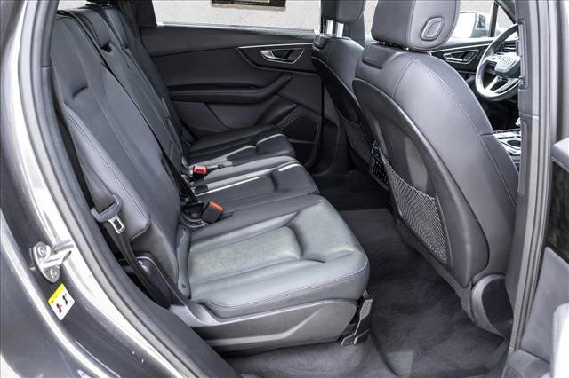 Used 2023 Audi Q7 2.0T Premium Plus w/ Premium Plus Package AWD/4WD image 25