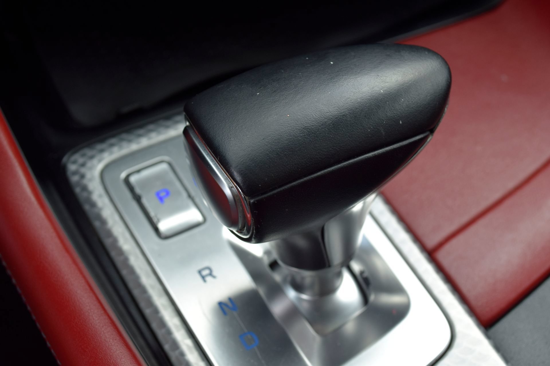 Used 2022 Genesis G70 3.3T Launch Edition RWD image 12