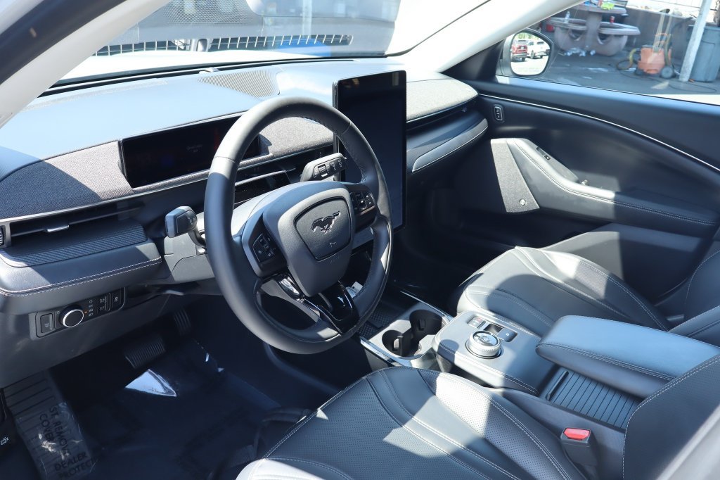 Used 2023 Ford Mustang Mach-E Premium RWD image 17