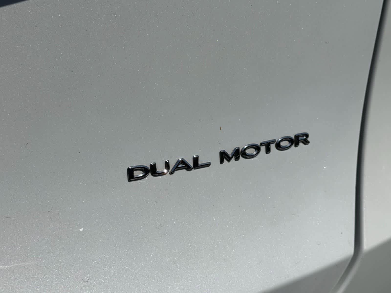 Used 2020 Tesla Model Y Long Range AWD/4WD image 18