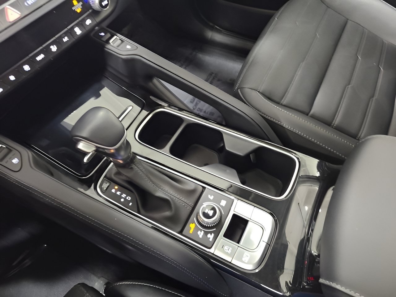 Used 2023 Kia Telluride SX Prestige AWD/4WD image 32