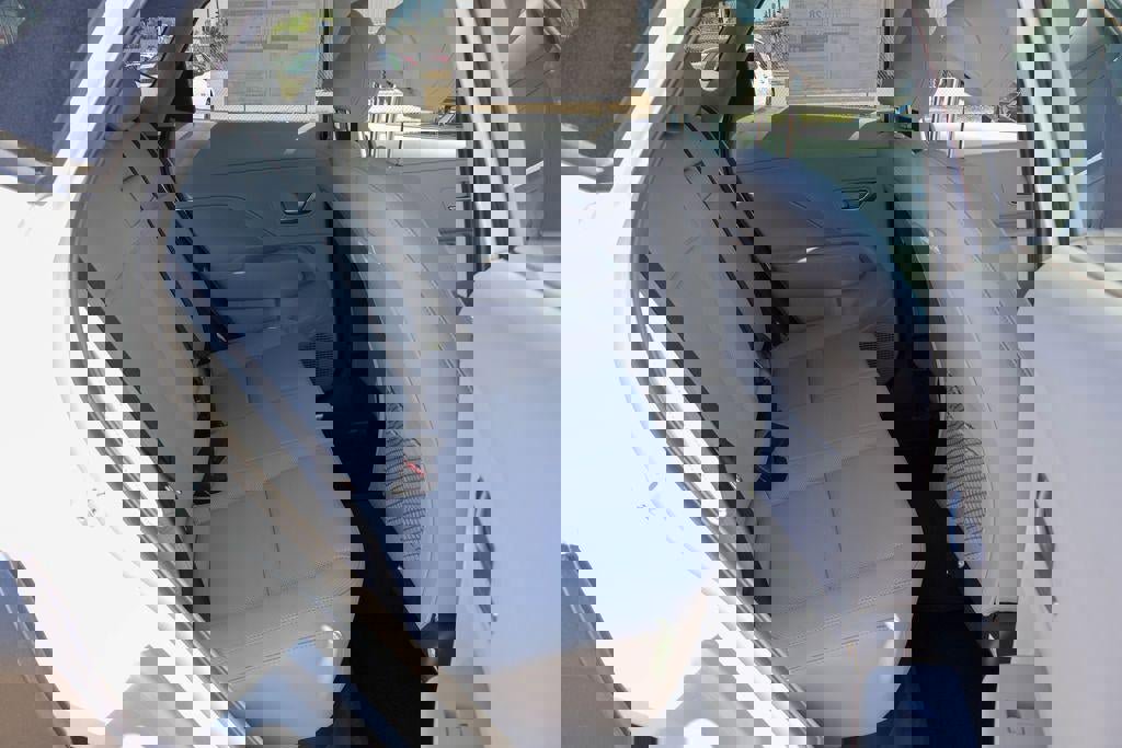 New 2026 Hyundai Kona SEL Premium image 10